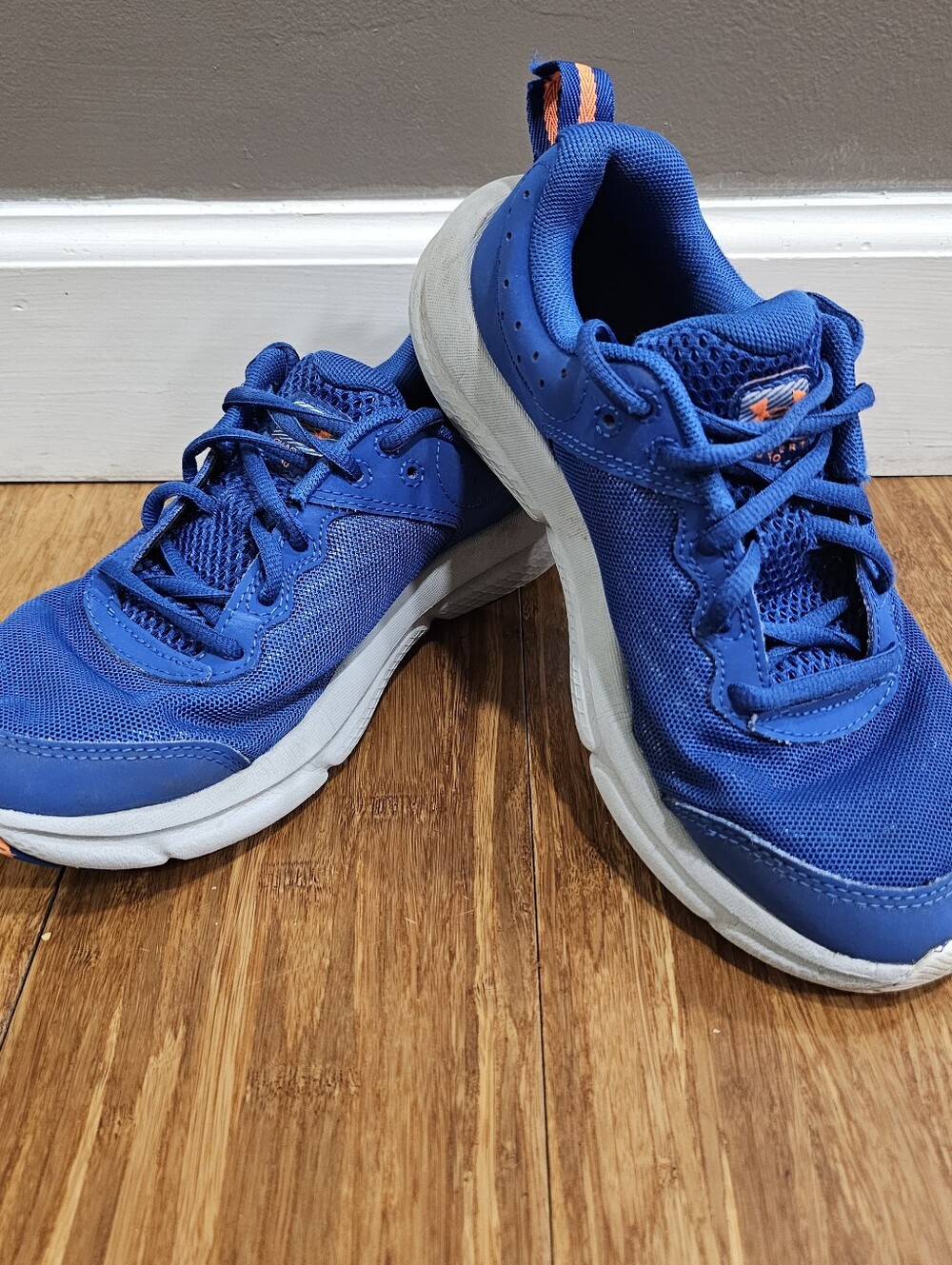 Under Armour Kids Charged Assert 10 Running Shoes Blue Orange 5Y 3026182-401
